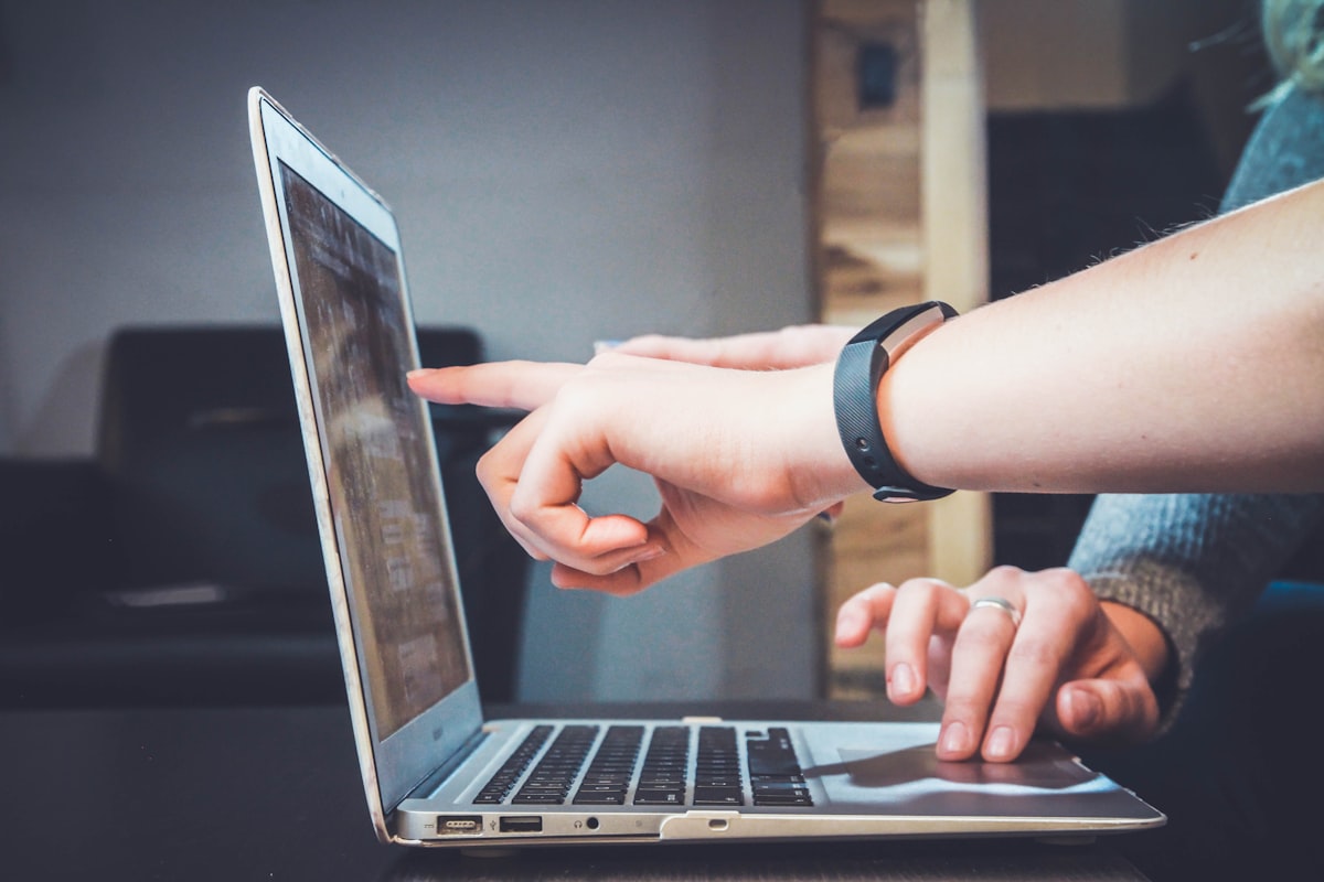 How to Collect Customer Testimonials That Actually Win New Business